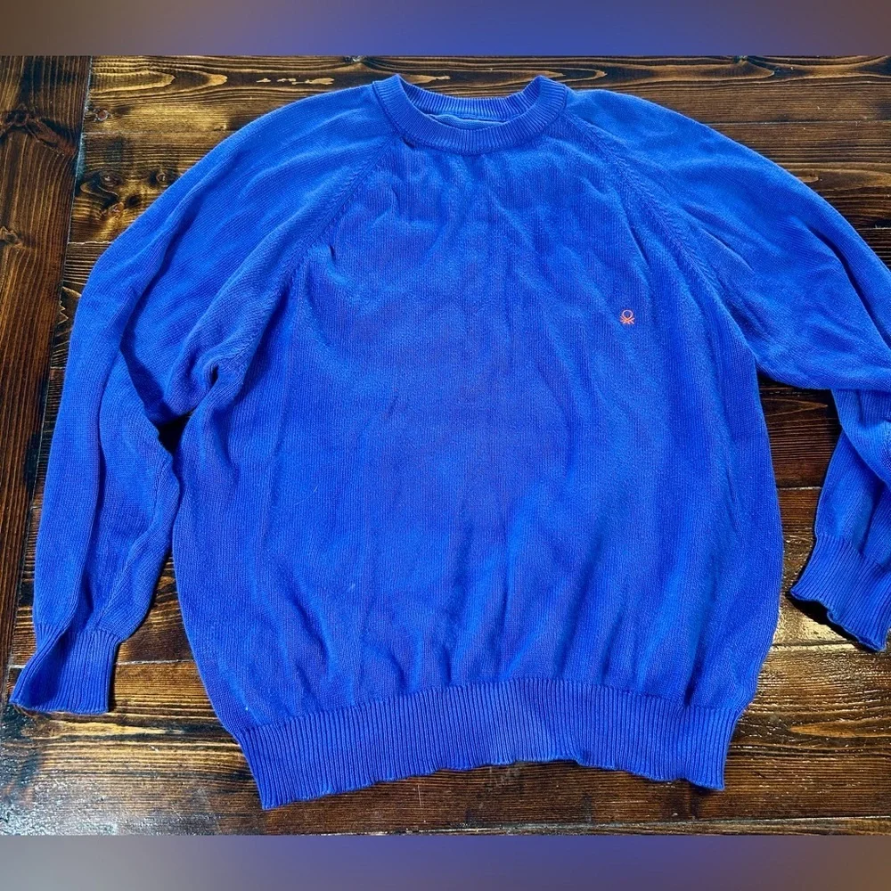 Vintage Men’s United Colors of Benetton sweater. 100% cotton, size large